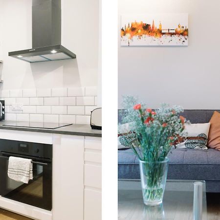 Beautiful City Centre Apartment - Holyrood Park Edinburg Exteriör bild